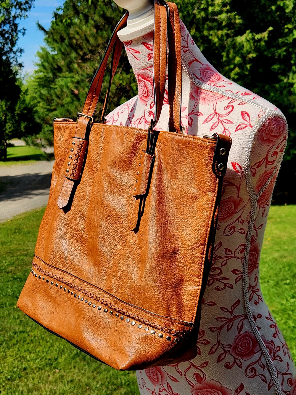 Caramel Tan Stud-Trim Leather Tote Conceal Carry Vegan Leather *Virago - Picture 4 of 10